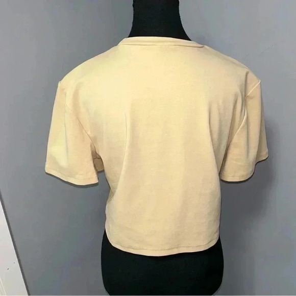 Superdown Kayla Tee - Picture 4 of 7